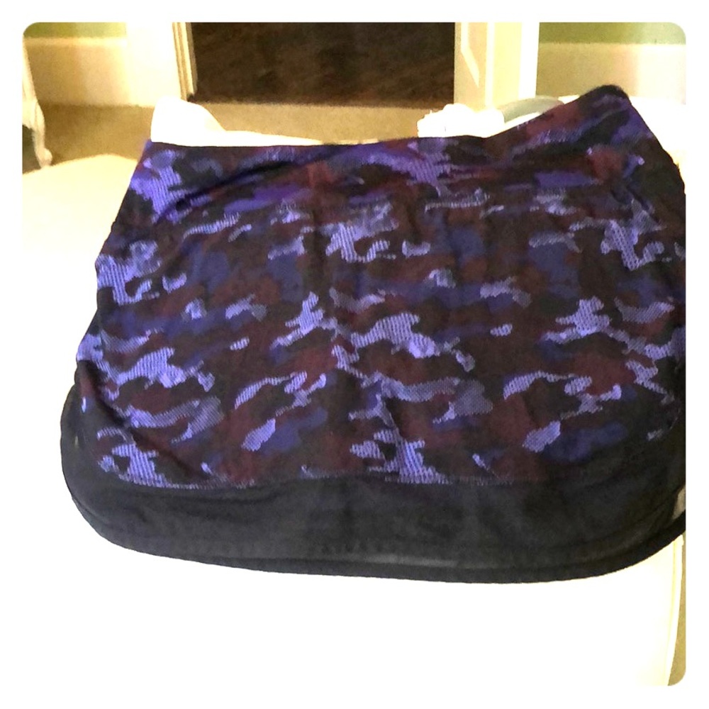 Lululemon Hotty hot skirt in empower blue camo
